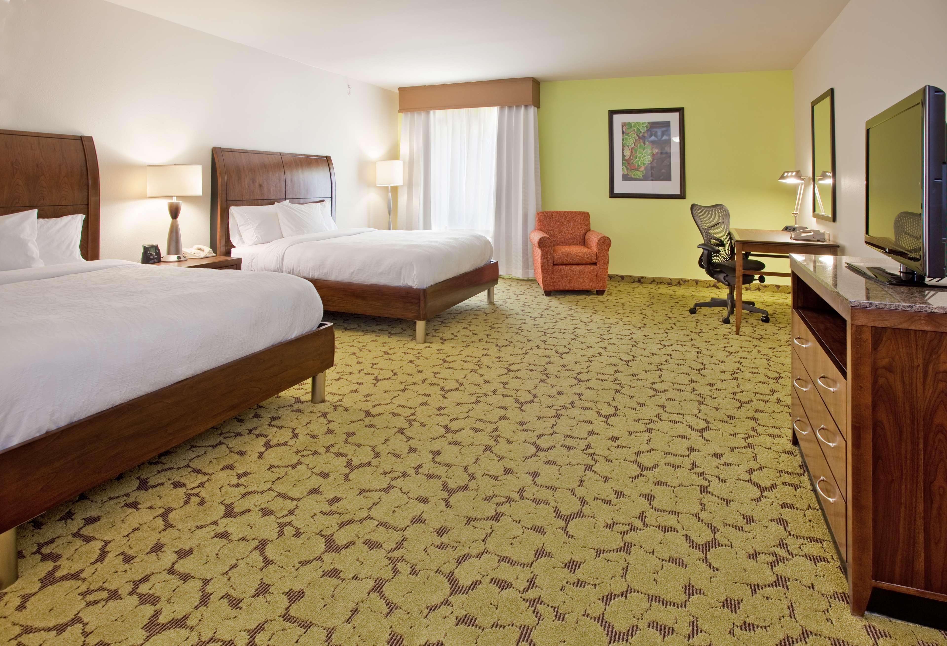 Hilton Garden Inn Boca Raton Bagian luar foto