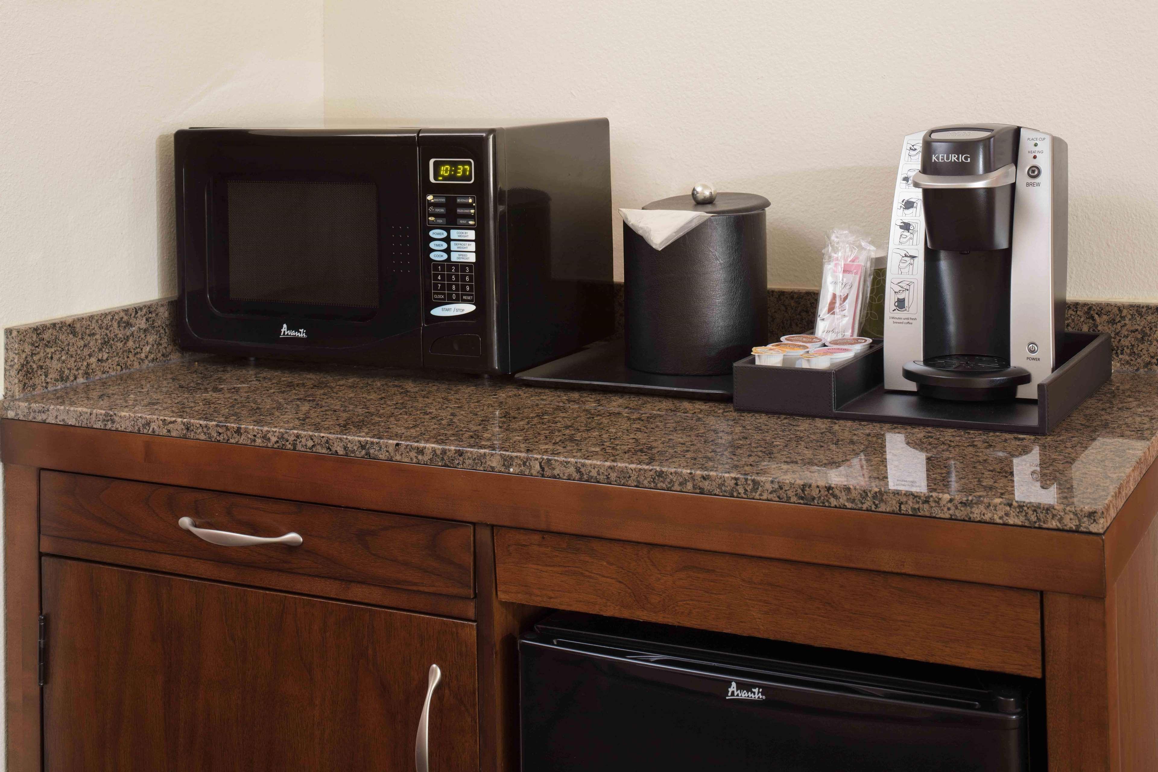 Hilton Garden Inn Boca Raton Bagian luar foto