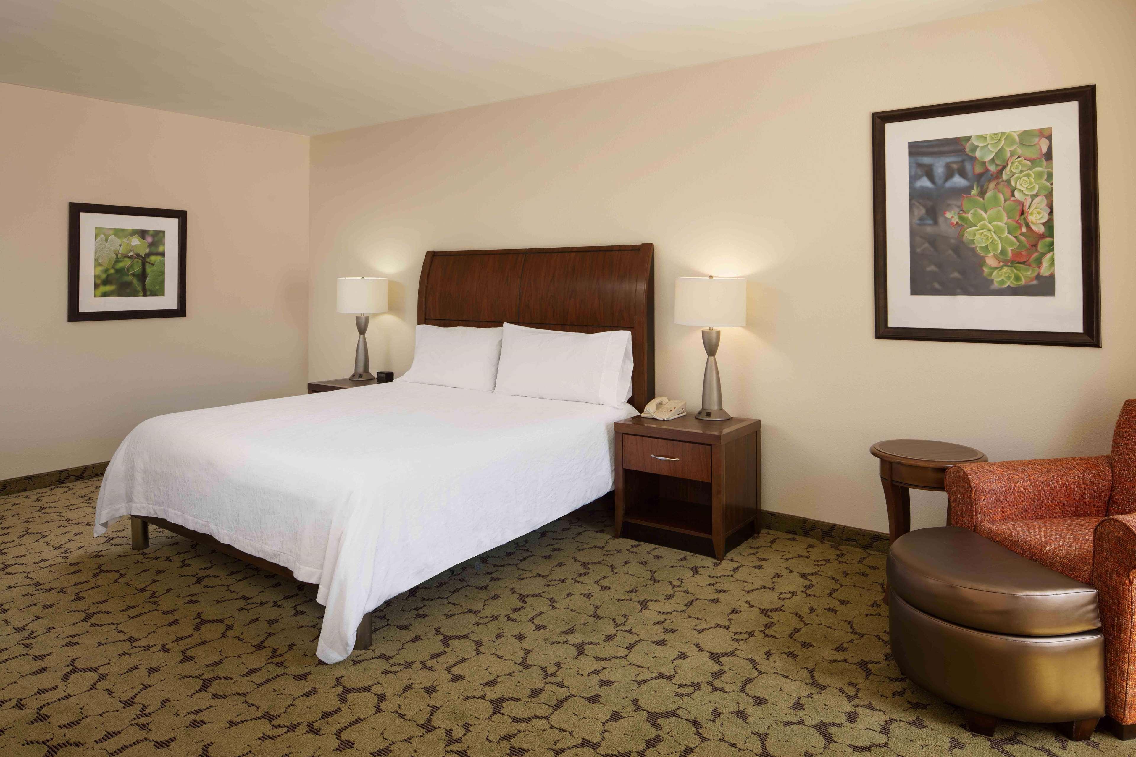 Hilton Garden Inn Boca Raton Bagian luar foto