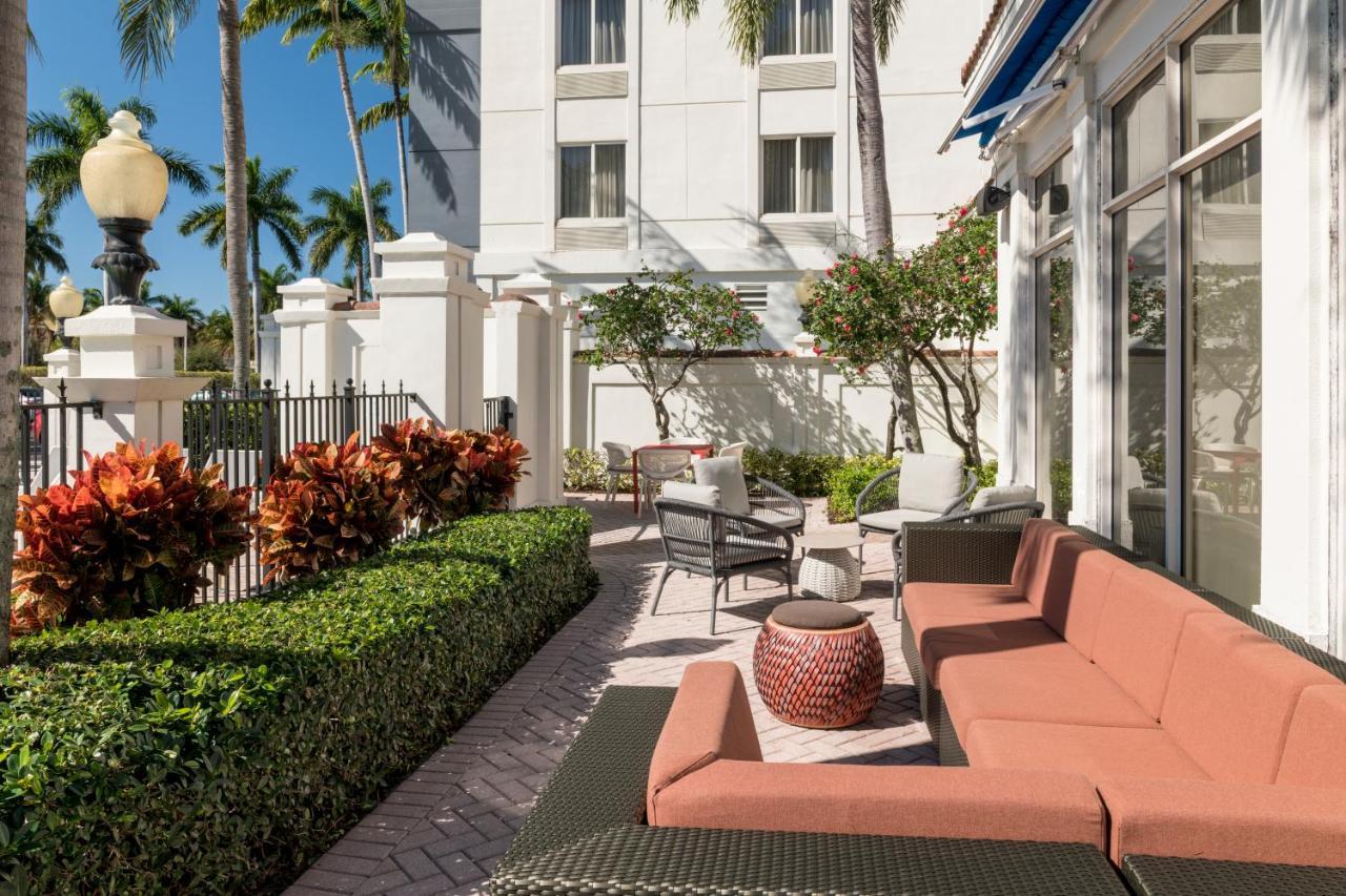 Hilton Garden Inn Boca Raton Bagian luar foto