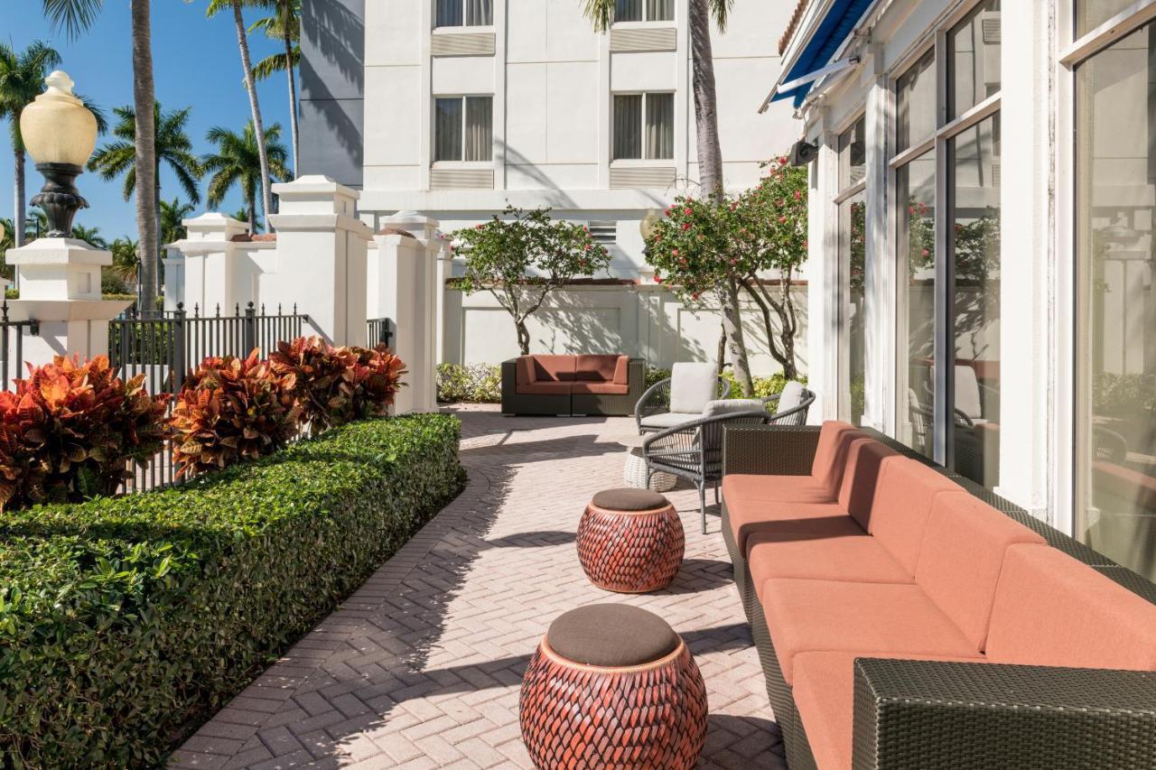 Hilton Garden Inn Boca Raton Bagian luar foto