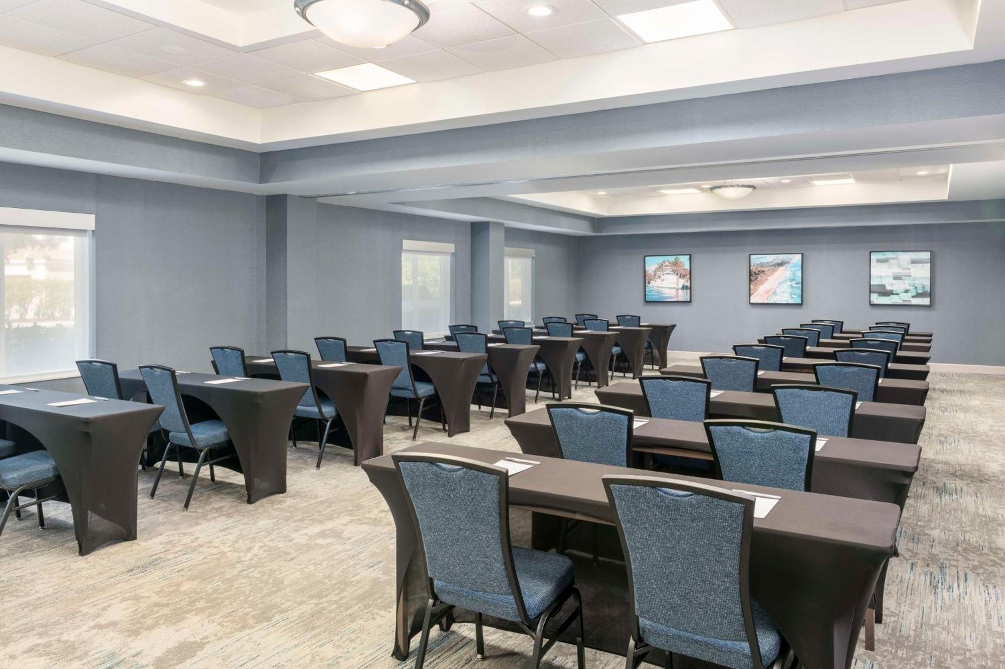 Hilton Garden Inn Boca Raton Bagian luar foto